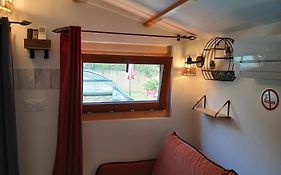 Chalet Charmant Avec Piscine